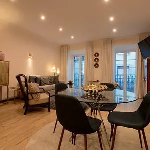 apartamentos-rosa-do-bairro-alto.hotels-lisbon-portugal.com/